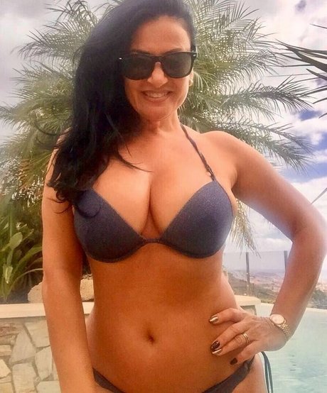 Angela Cavagna model nudes archive