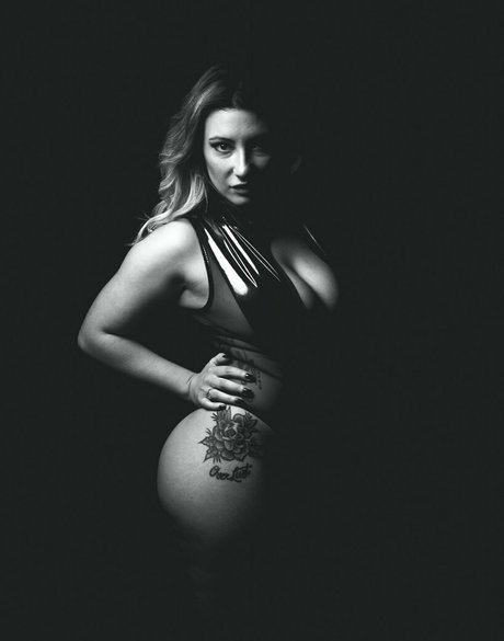 asian blonde onlyfans hot img