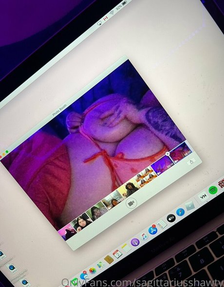 sex teen onlyfans nude image