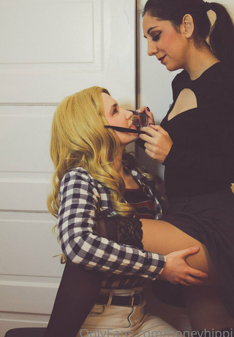 honeyhippi exclusive star gallery