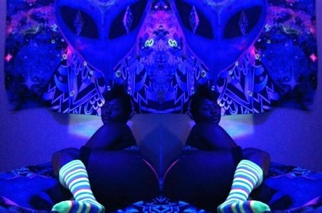 americasgoddess star nude picture