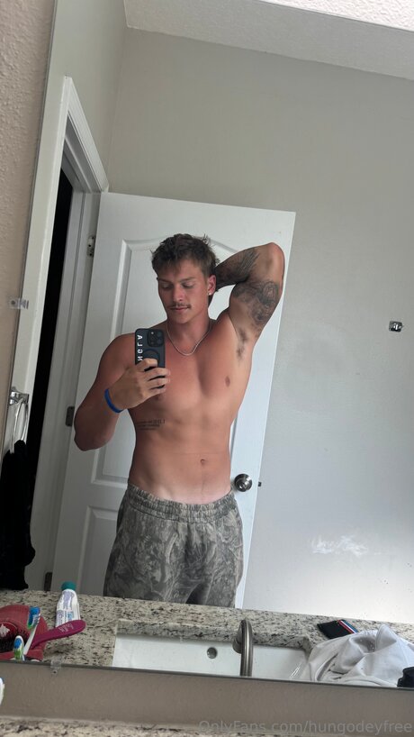 hungodeyfree pornstar photos