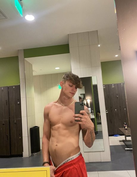 hungodeyfree model nice pics