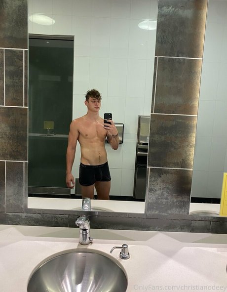 hungodeyfree free model photos