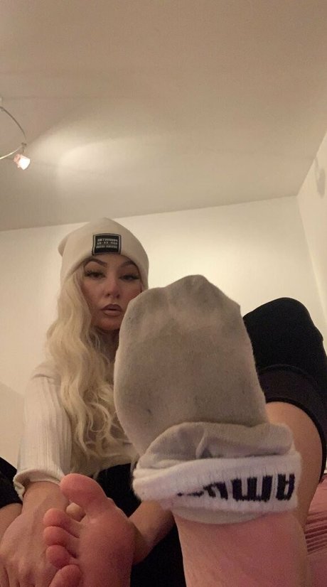 monamixxx star free pics