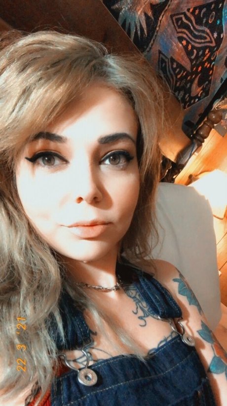 cheyennepeppr star free pic