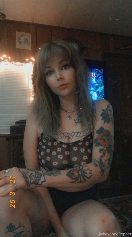 thick girls onlyfans top pictures