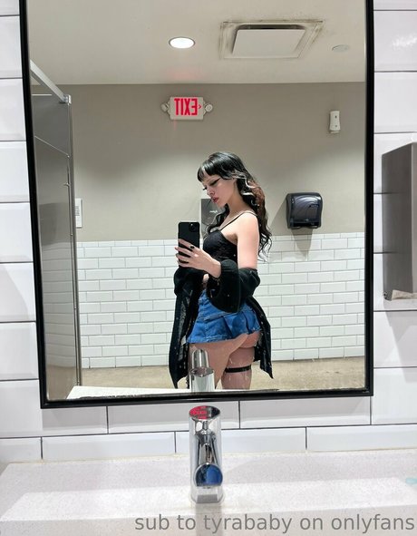 msgoodpussyt star naked pics