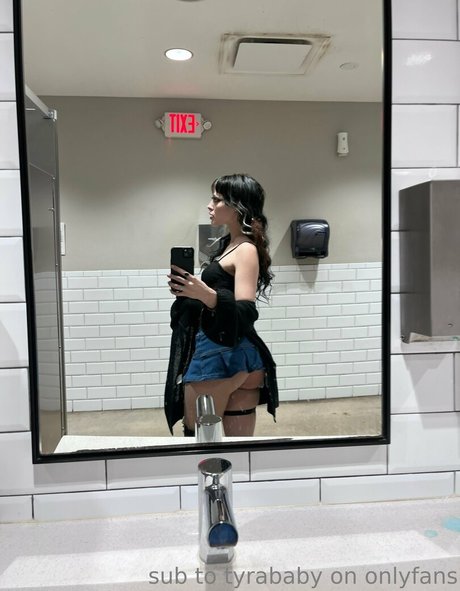 msgoodpussyt art star gallery