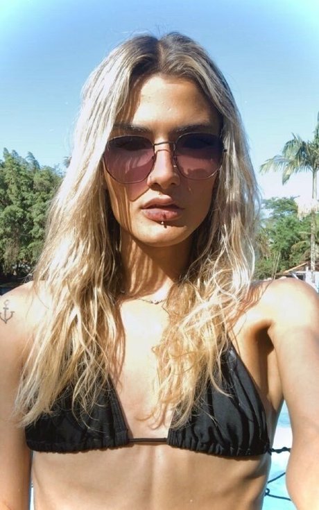 Babi Marchiori porn model images