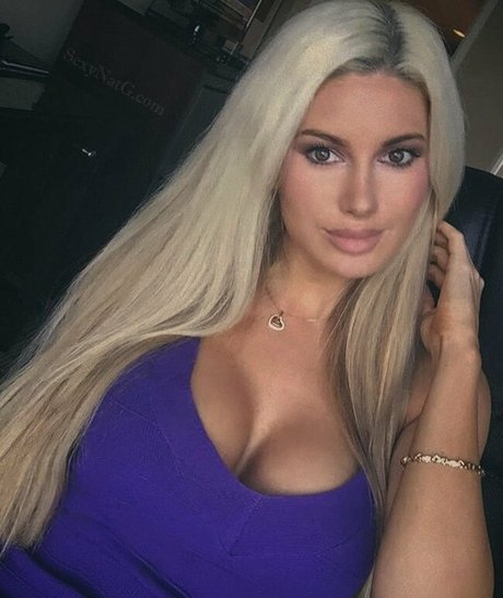 nude selfie onlyfans nude picture