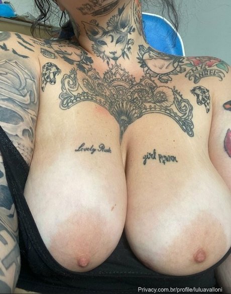 Lulu Avalloni star naked gallery