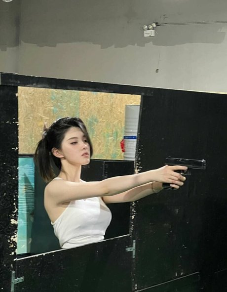 iamazhai pornstar exclusive pic