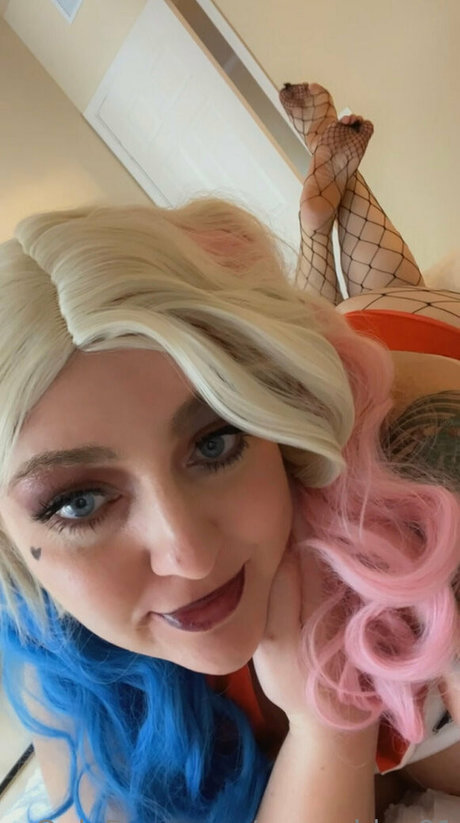 queenbbw01 hot actress pic