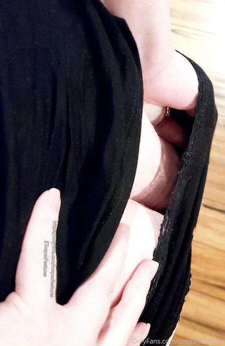 toepazfeetures model nice archive