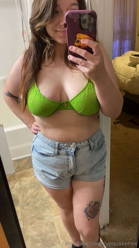 cupquakefree exclusive model gallery