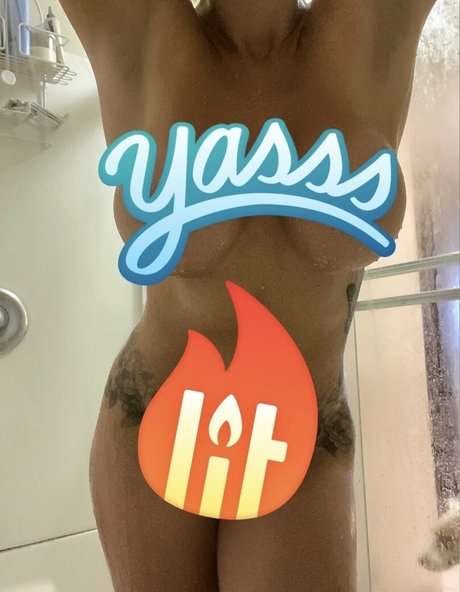 courtneyltilliavip free pornstar pictures