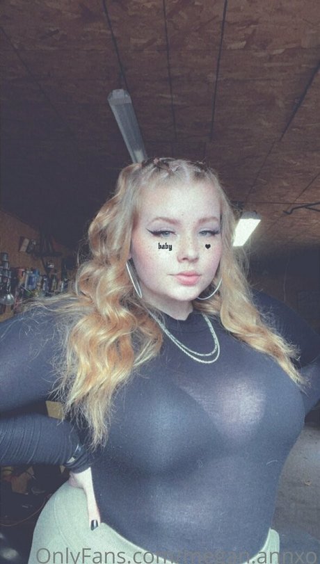 megan annxo star sex archive