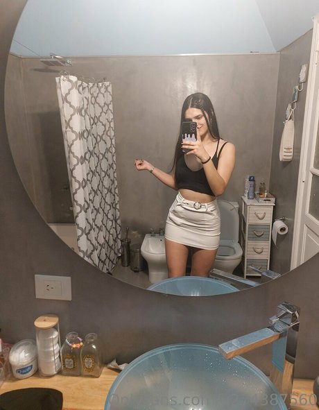 leather leggings onlyfans free naked photo