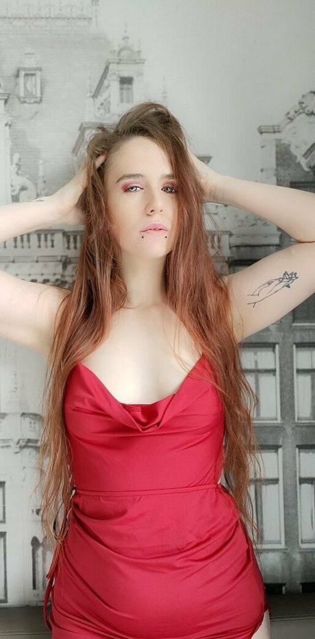 isabellaboth naked pornstar img