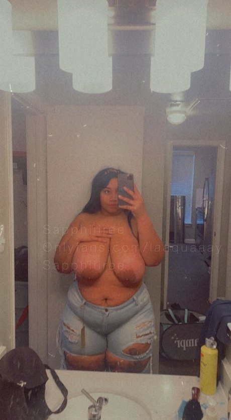 sapphiiireee pornstar pretty pics