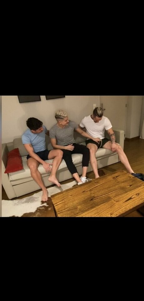 viktoronee erotic model photos