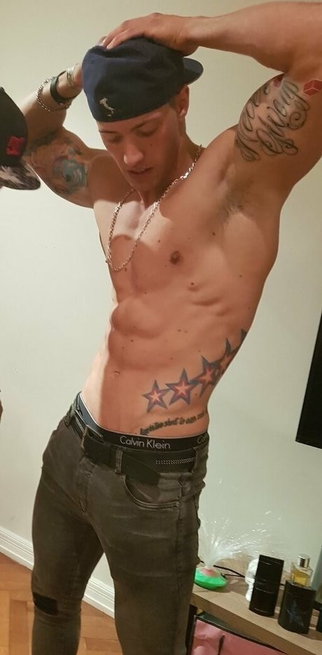 viktoronee high quality pornstar archive