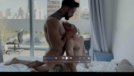 viktoronee pornstar nude photo