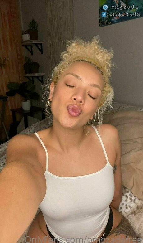 omgzadafree star sexy picture