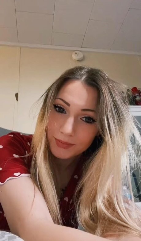 Little Momma best star photo