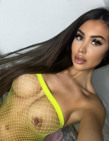 crisdolll xxx pornstar image