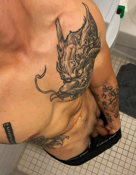 itsreallyyjj sex model image