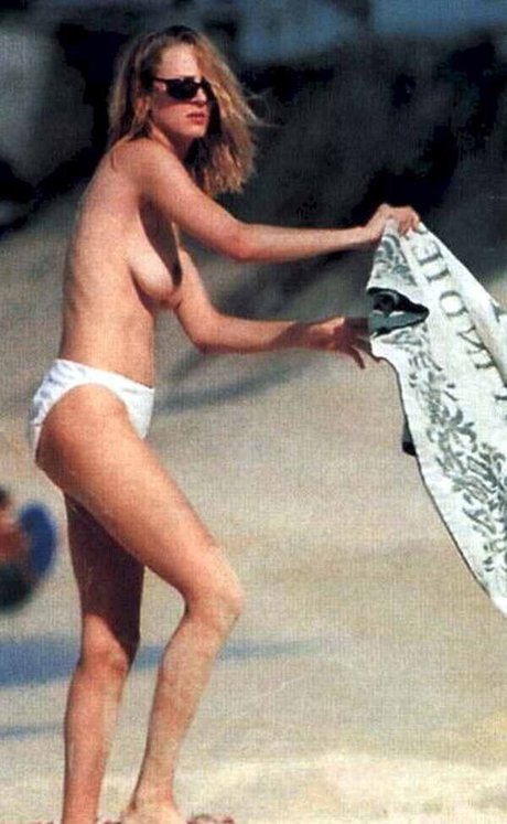 Uma Thurman model sex pics