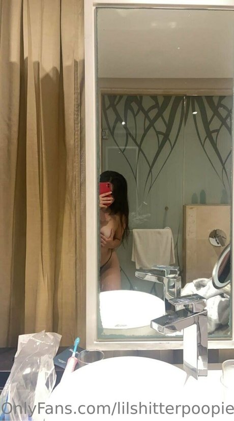 lilshitterpoopie sex actress pictures