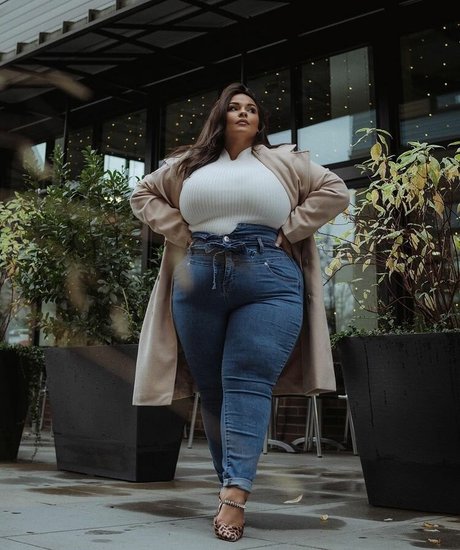 Nicole Denise Johansson xxx pornstar photo