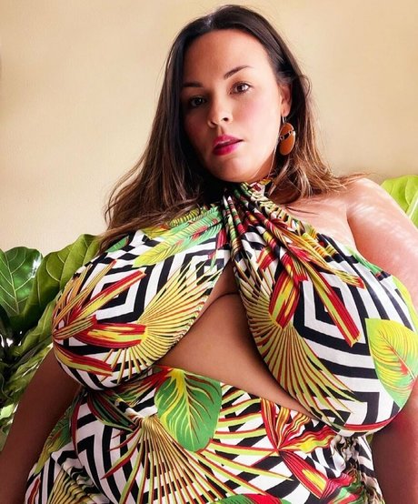 hairy legs onlyfans hot nude photo