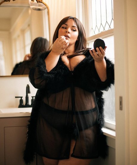 Nicole Denise Johansson porn actress galleries