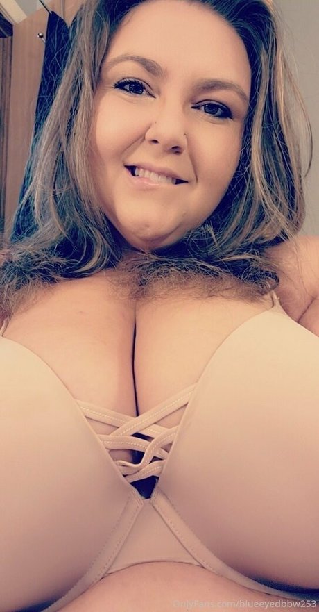blueeyedbbw253 model pictures