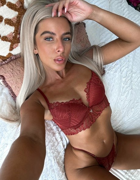 henny moody star exclusive pics