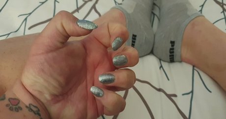 laceys muscular calves beautiful actress gallery