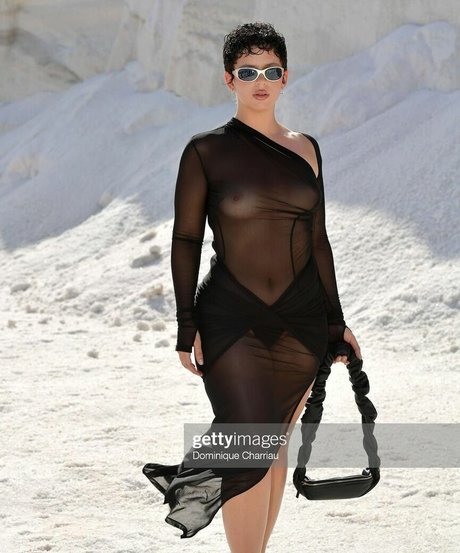 Nathy Peluso model sex pictures