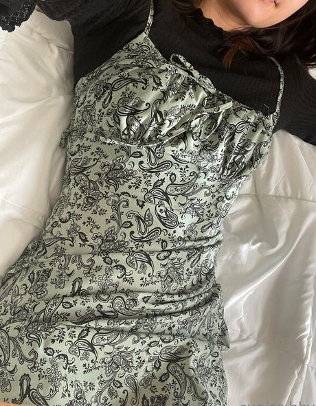 huge fake tits onlyfans free naked photos