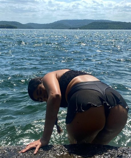 fansly onlyfans nude photos