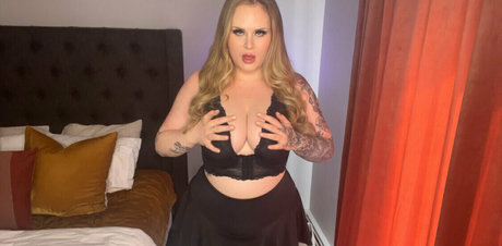 adoreashlynn pornstar high quality photo