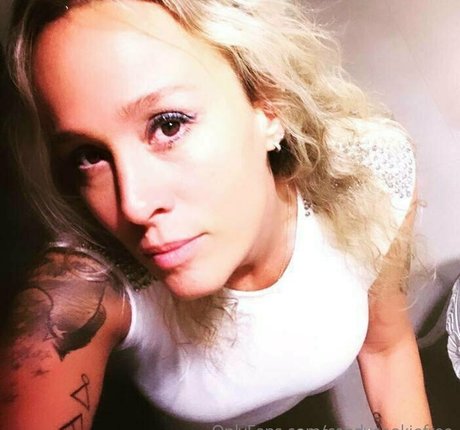 candycookiefree high quality pornstar galleries