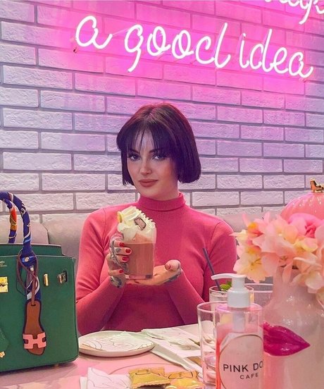 Heartpathetic top star photos