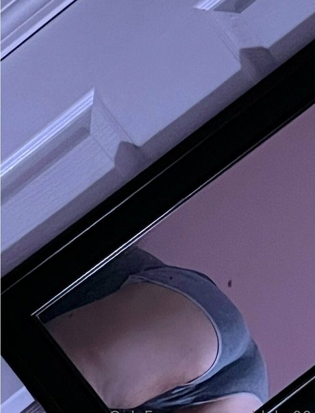 maddyka00 porn star pic