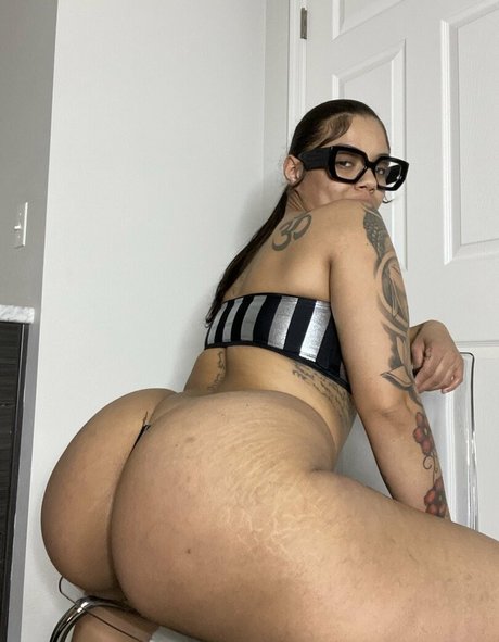 thick latina milf onlyfans beautiful xxx pictures