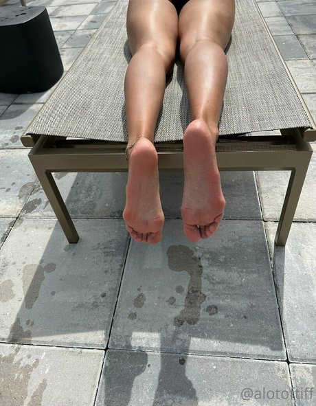 alotoftiff nudes actress image