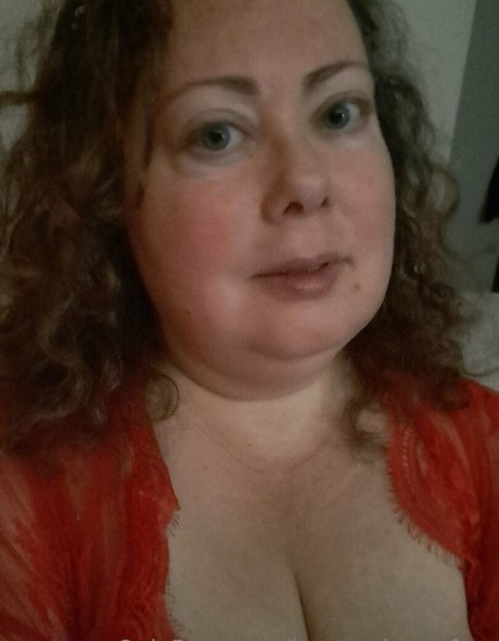 busty sierra free nice model pics